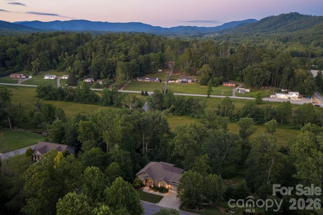 121 Still Water Lane, Fletcher, NC 28732