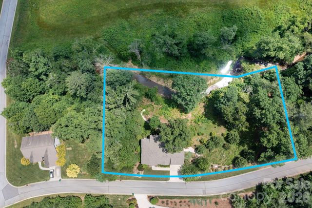 121 Still Water Lane, Fletcher, NC 28732
