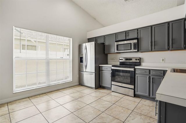 8467 FORT THOMAS WAY, Orlando, FL 32822