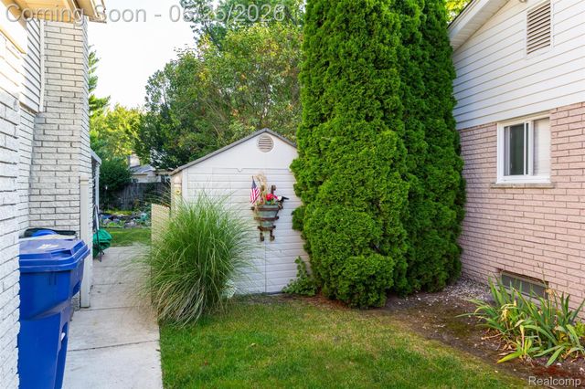 42928 Versailles Road, Canton Charter Township, MI 48187
