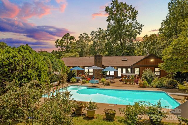202 Cedarwood Drive, Salisbury, NC 28147