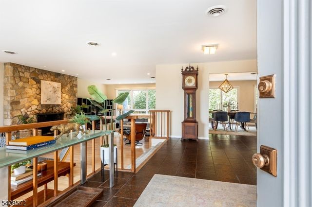 165 N Wyoming Ave, South Orange Village Twp., NJ 07079