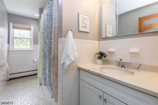 165 N Wyoming Ave, South Orange Village Twp., NJ 07079