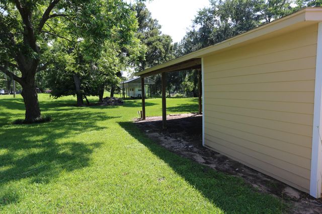 4649 County Road 929c, Brazoria, TX 77422