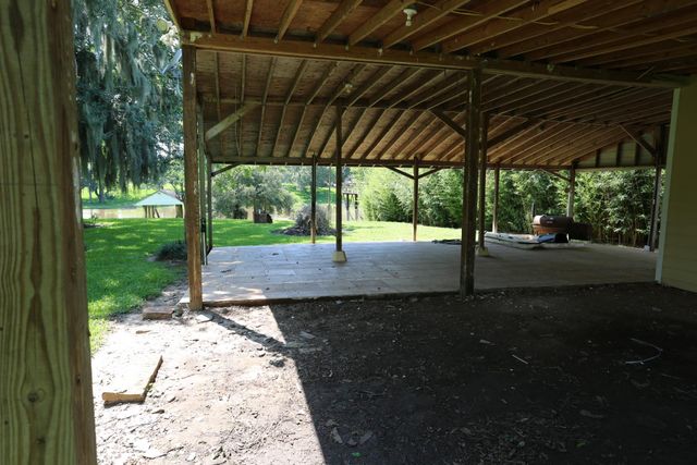 4649 County Road 929c, Brazoria, TX 77422