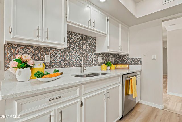 7008 ENID Court, El Paso, TX 79912