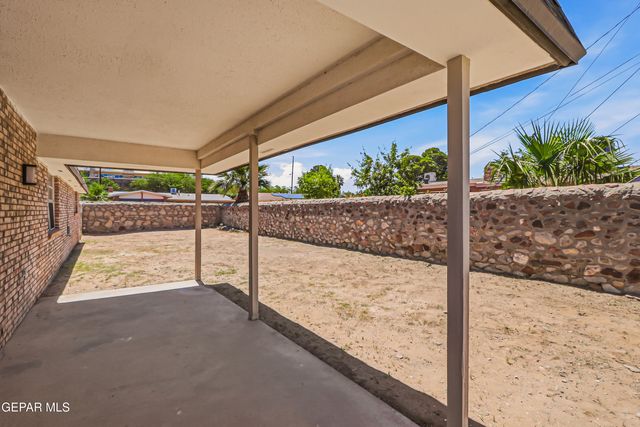 7008 ENID Court, El Paso, TX 79912