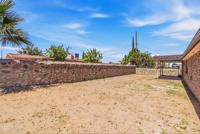 7008 ENID Court, El Paso, TX 79912