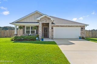 137 Mill Court, Lucedale, MS 39452