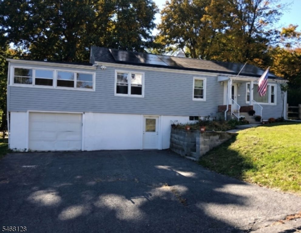 24 Wilson Pl, Andover Twp., NJ 07860 — exterior