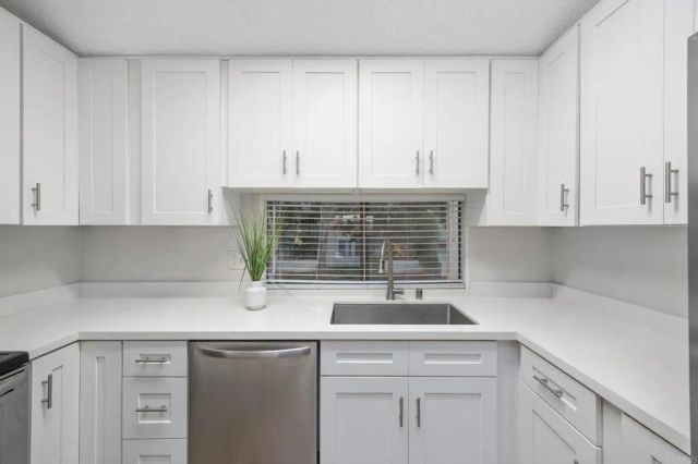 6214 Agee Street 34, San Diego, CA 92122