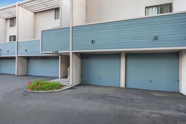 6214 Agee Street 34, San Diego, CA 92122