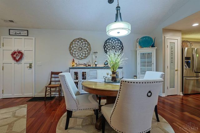 8033 Pinnacle Point Drive, West Chester, OH 45069