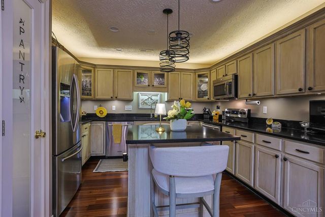 8033 Pinnacle Point Drive, West Chester, OH 45069