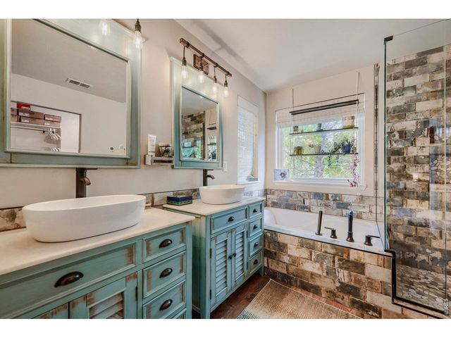 3921 Florentine Dr, Longmont, CO 80503