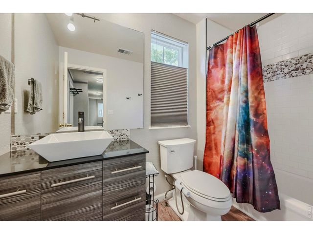 3921 Florentine Dr, Longmont, CO 80503