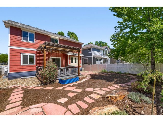 3921 Florentine Dr, Longmont, CO 80503