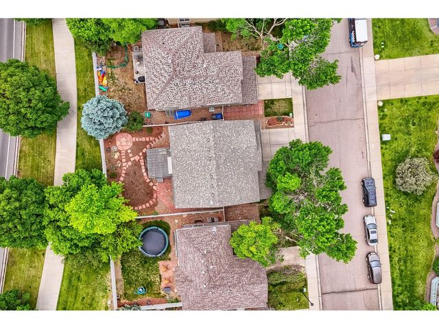 3921 Florentine Dr, Longmont, CO 80503