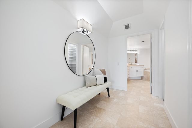 1401 S Ocean Boulevard 1010, Boca Raton, FL 33432