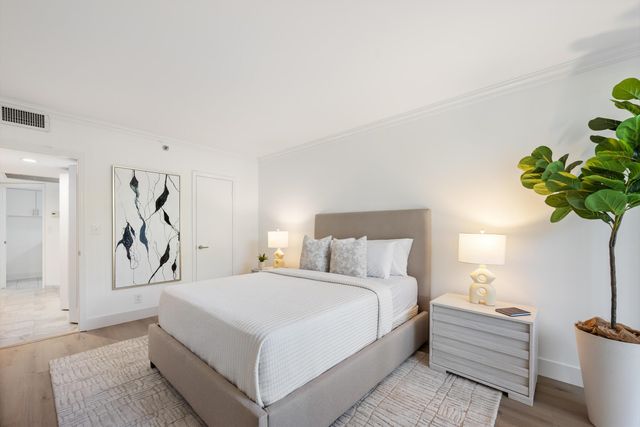 1401 S Ocean Boulevard 1010, Boca Raton, FL 33432