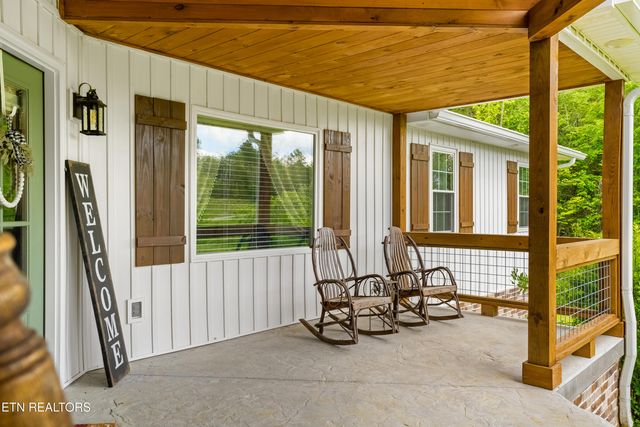 1750 Kerr Rd, Sevierville, TN 37876