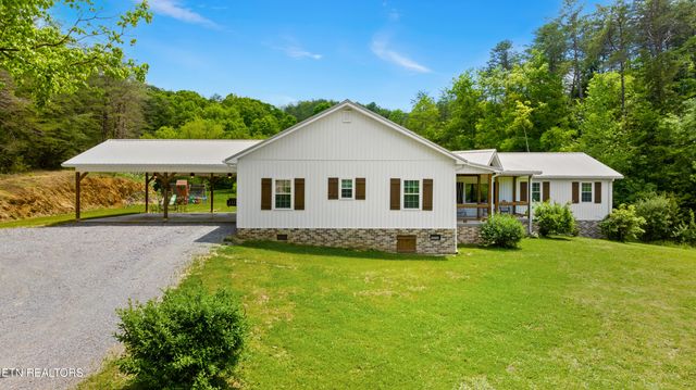1750 Kerr Rd, Sevierville, TN 37876