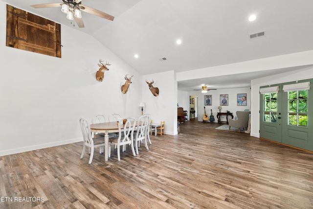 1750 Kerr Rd, Sevierville, TN 37876