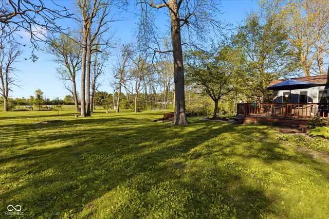 6642 W Sweet Creek Drive, New Palestine, IN 46163