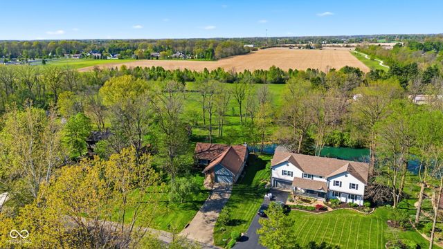 6642 W Sweet Creek Drive, New Palestine, IN 46163