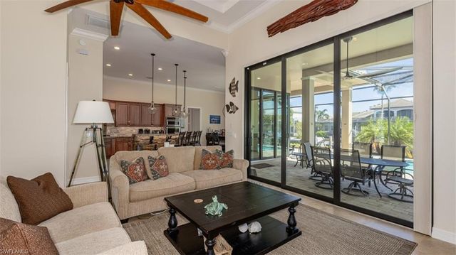 35 Covewood CT, Marco Island, FL 34145