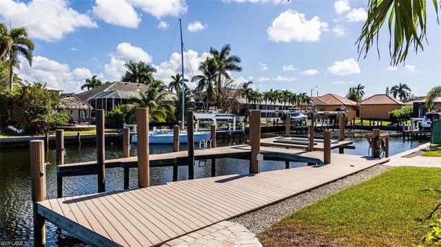 35 Covewood CT, Marco Island, FL 34145