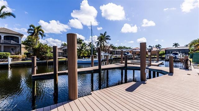35 Covewood CT, Marco Island, FL 34145