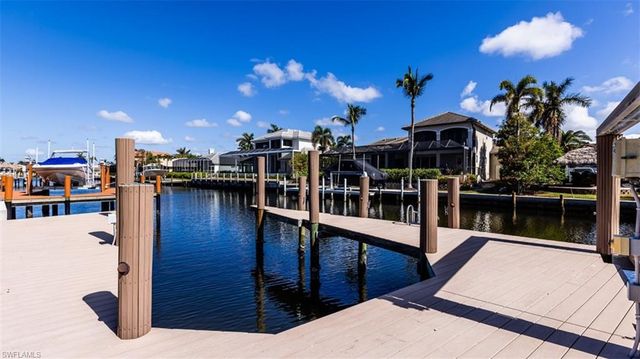 35 Covewood CT, Marco Island, FL 34145