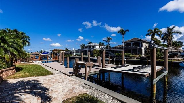 35 Covewood CT, Marco Island, FL 34145