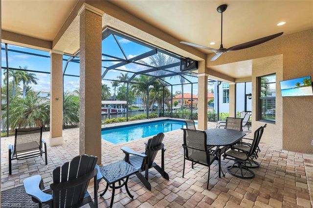 35 Covewood CT, Marco Island, FL 34145