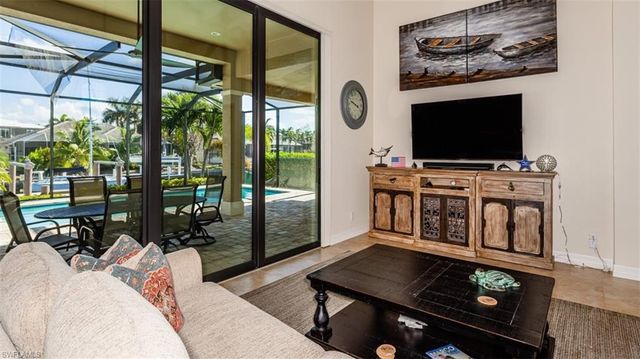 35 Covewood CT, Marco Island, FL 34145