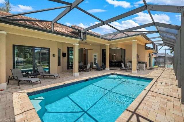 35 Covewood CT, Marco Island, FL 34145