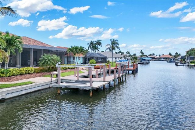 35 Covewood CT, Marco Island, FL 34145