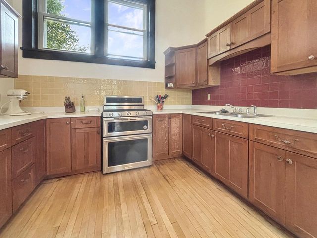 N6010 Kohler ROAD, Fredonia, WI 53021