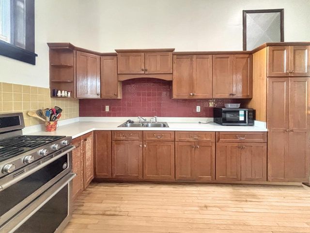 N6010 Kohler ROAD, Fredonia, WI 53021