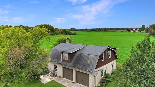 N6010 Kohler ROAD, Fredonia, WI 53021