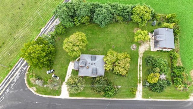 N6010 Kohler ROAD, Fredonia, WI 53021
