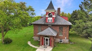 N6010 Kohler ROAD, Fredonia, WI 53021