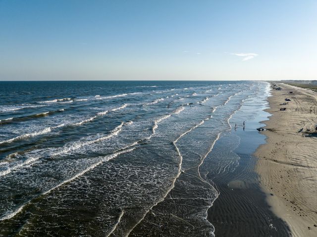 4115 Surf Drive, Galveston, TX 77554