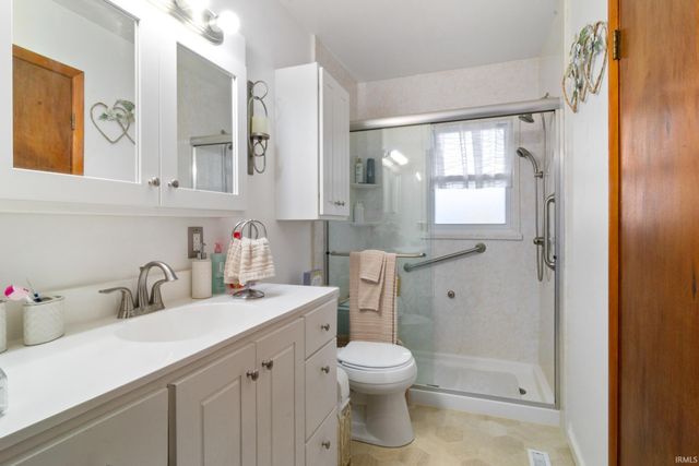 601 E Mary Street, Chandler, IN 47610