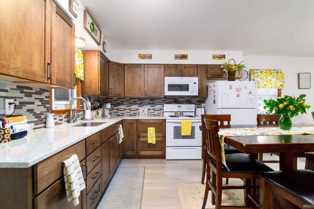 601 E Mary Street, Chandler, IN 47610