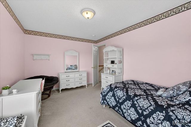 109 Eagles Landing Drive, Belleville, IL 62221