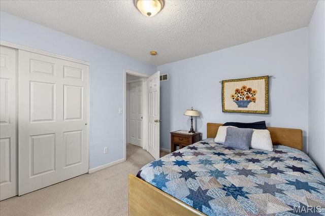 109 Eagles Landing Drive, Belleville, IL 62221