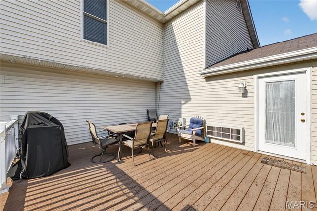 109 Eagles Landing Drive, Belleville, IL 62221