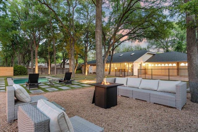 9304 Spring Hollow DR, Austin, TX 78750